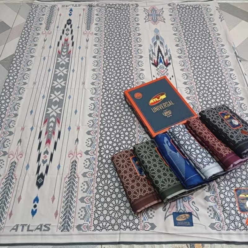 sarung Atlas Universal