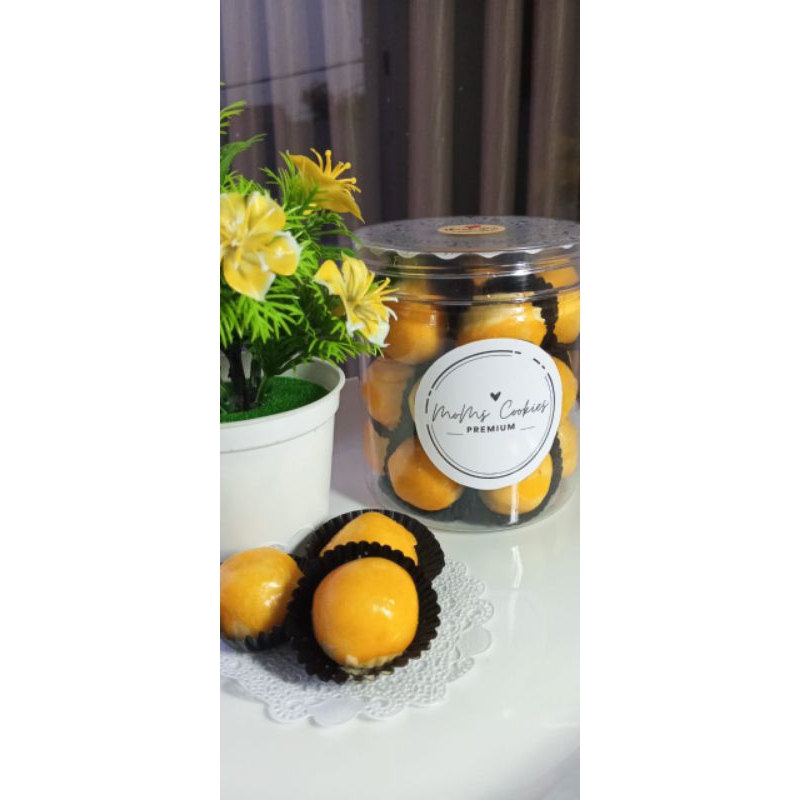 

Kue nastar premium (toples 600 ml)