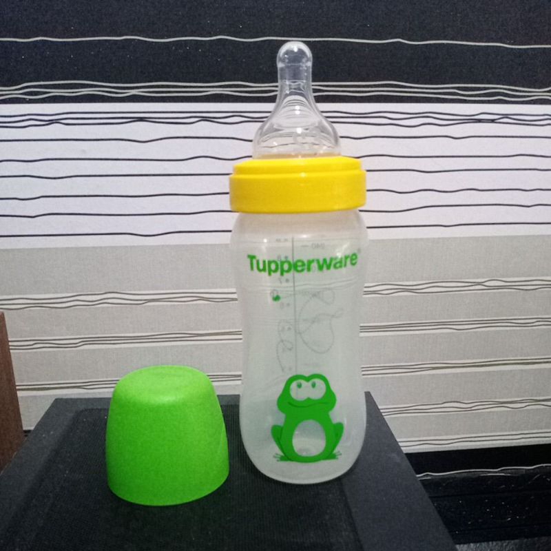 botol susu Tupperware ready stock