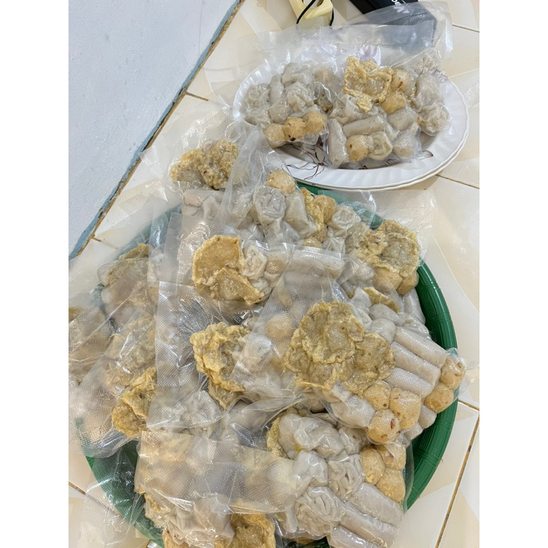 

Pempek palembang, asli ikan tenggiri kemasan prozen