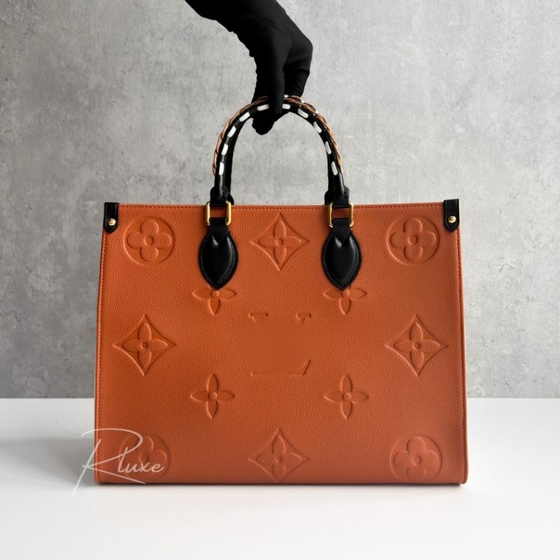 [Pre-Order] Tas Wanita RoyaleLuxe OnTheGo MM Bag in Caramel Leopard Monogram Empreinte Leather