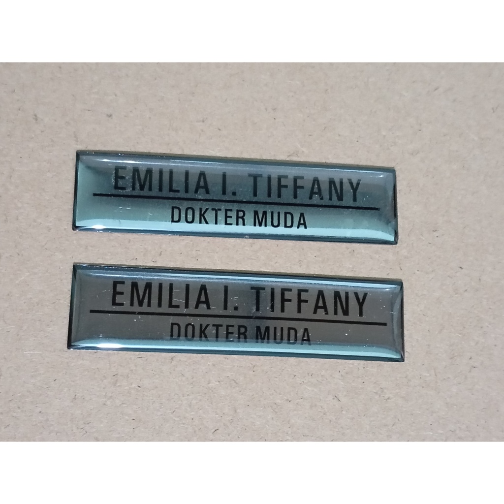 

Nama Dada Magnet - Papan Nama Dada Transparan - Kuningan Stainless Akrilik - Magnet