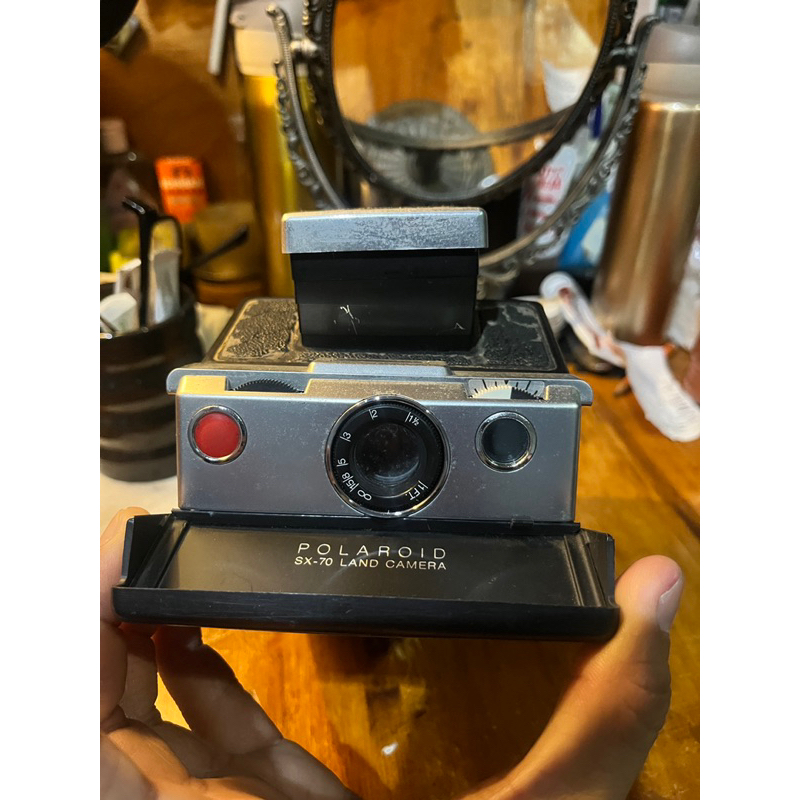 polaroid sx-70 land kamera/ kamera polaroid/ kameran instan/ kamera film/ kamera jadul/ kamera vinta