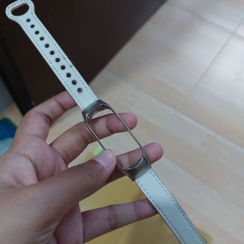 strap mi band 6 kulit warna putih second