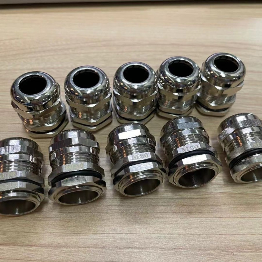 FORT BRASS CABLE GLAND M32x 1.5/Kabel Gland M32x1.5 FORT