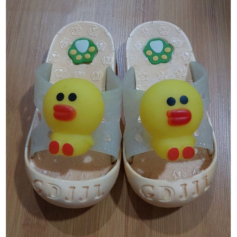 Sandal Anak Size 29 Motif Bebek Ducky