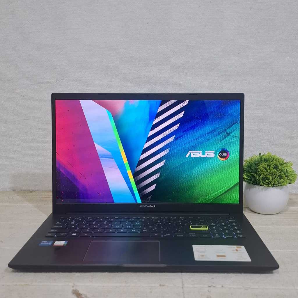 ASUS VIVOBOOK K513EA OLED Core i7 Gen 11 SSD 512 GB Layar 15,6" OLED
