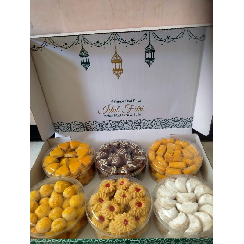 

Paket Kueh lebaran regurel