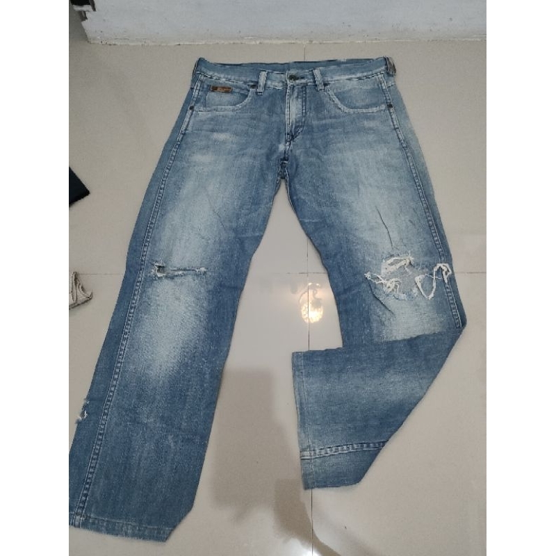 preloved celana pria Wrangler