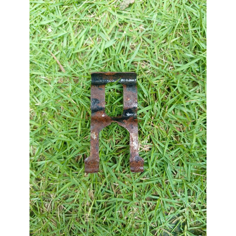 klip klem jepitan kunci tangki honda gl 100 original