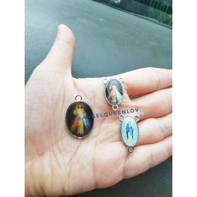 Medali / Liontin / Harces Kerahiman Ilahi