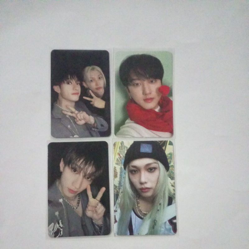 

Stray Kids Photocard OFFICIAL
