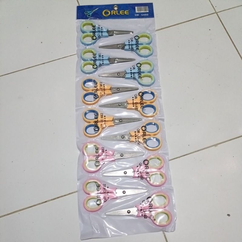 

gunting kcil orlee kemasan renteng isi 12 pch