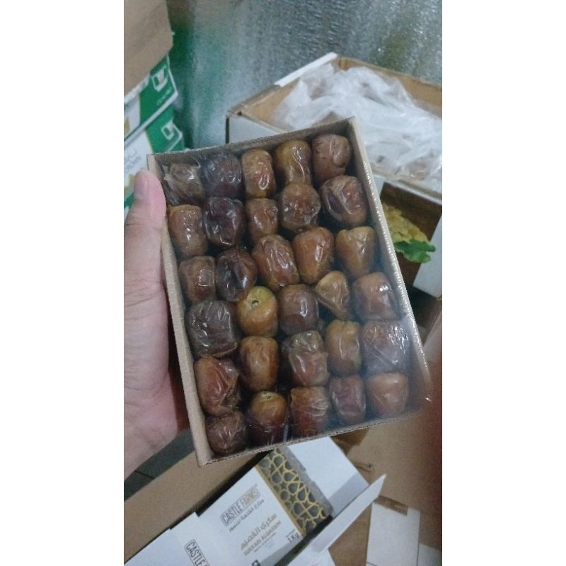 

Kurma sukari 1kg | kurma basah best seller 1kg