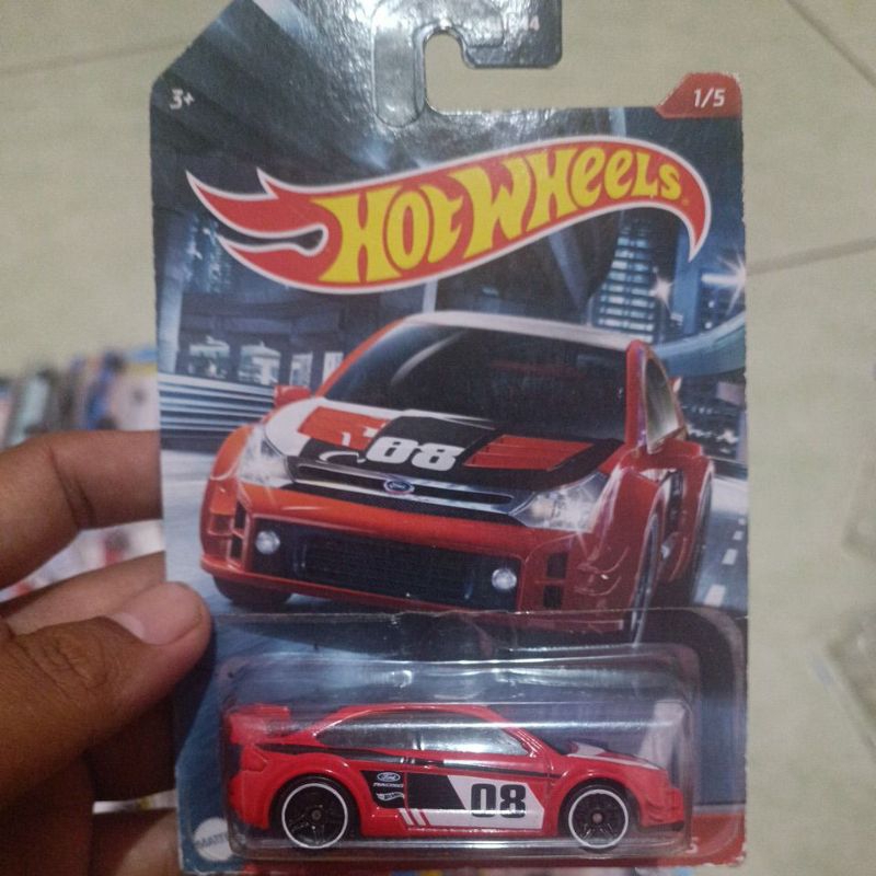 Hot wheels 08 ford focus