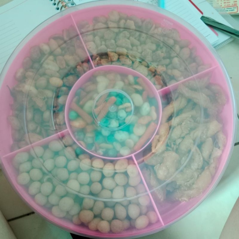 

hampers lebaran murah aneka kacang tray sekat 5