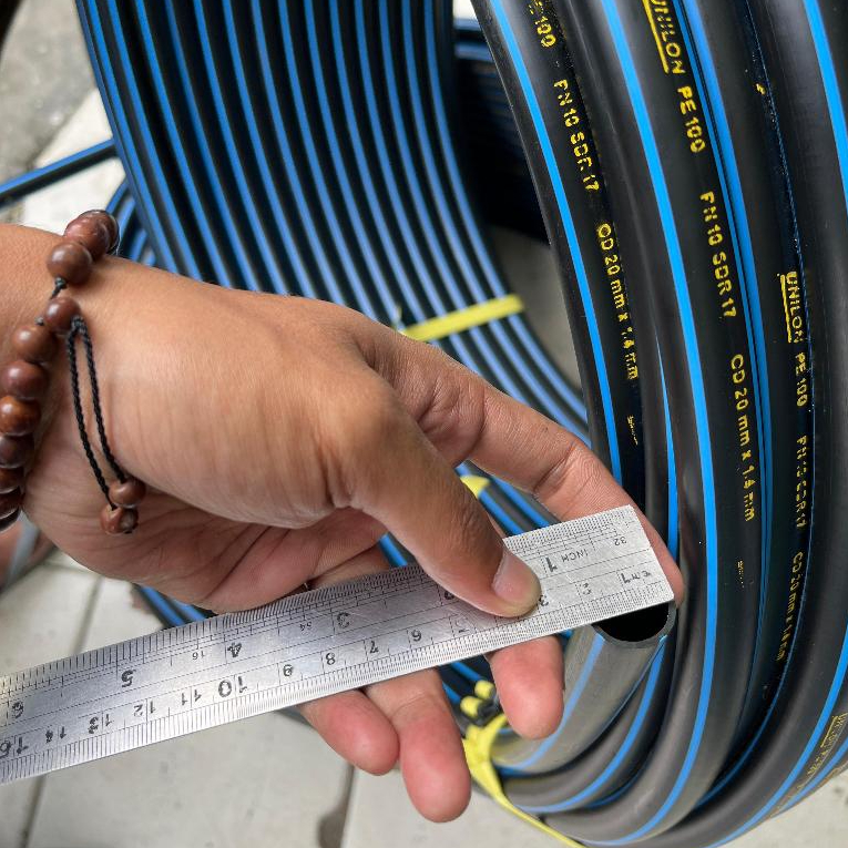 PIPA HDPE KLOFF 1/2 INCH (20MM) PN10 SDR17 - 1 ROLL / 100 METER
