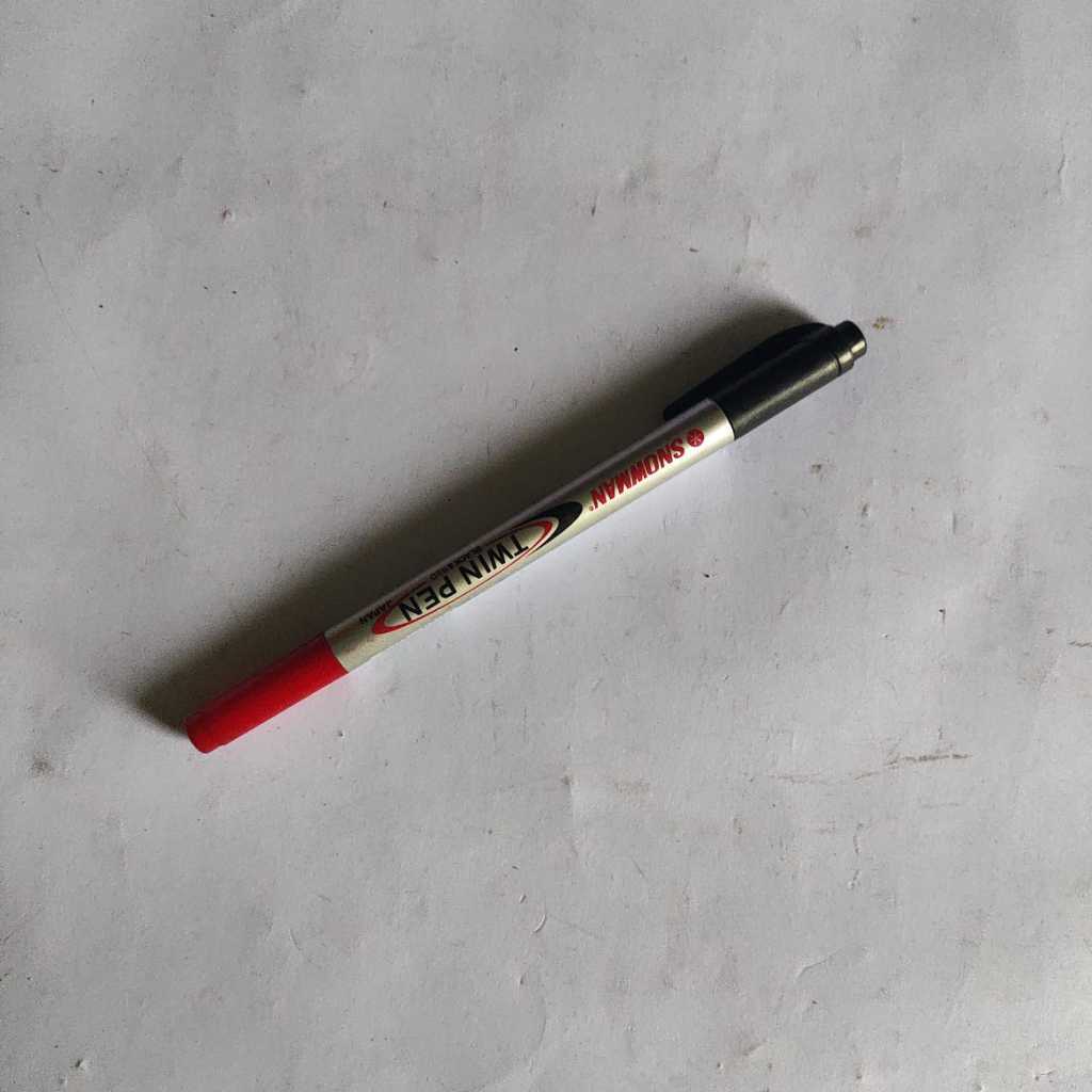 

SPIDOL SNOWMAN 2 WARNA HITAM DAN MERAH / TWINPEN 2 IN 1 2 SISI 2 WARNA