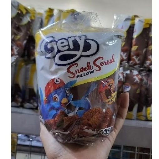 

GERY SNACK SEREAL PILLOW/BANTAL