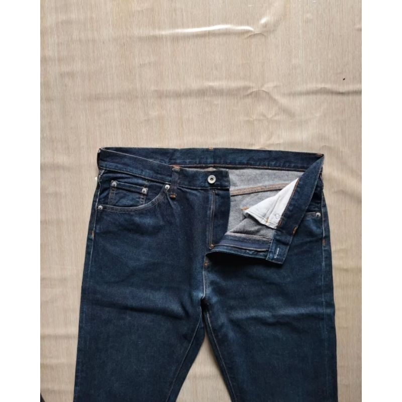 Celana jeans gu by uniqlo original non selvegde