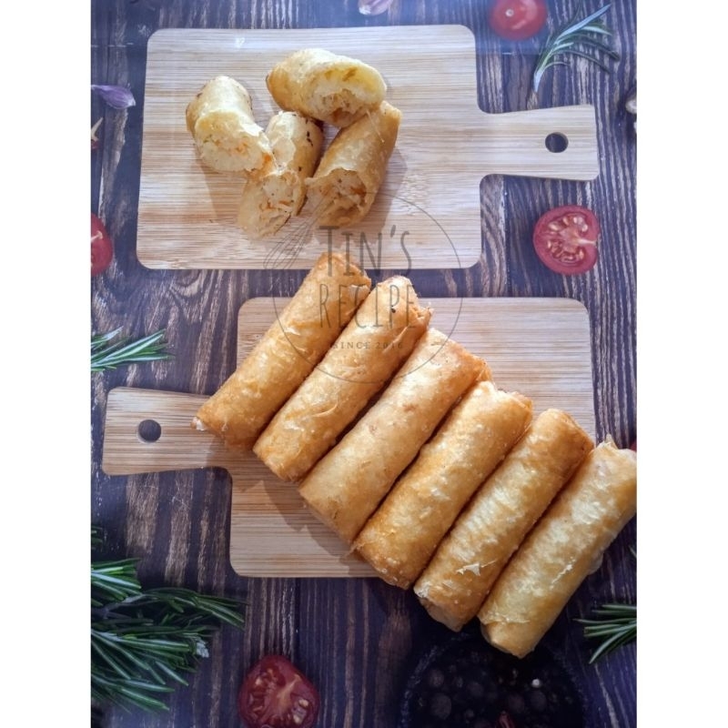 

LUMPIA GORENG (isi 10pcs)