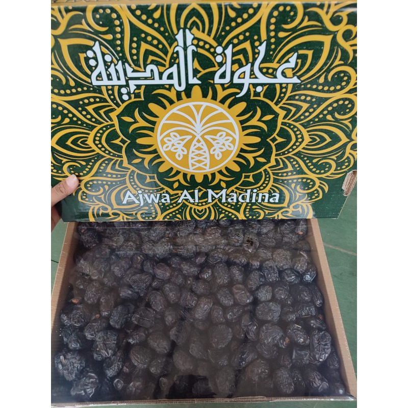 

Kurma ajwa madinah premium original,kurma Nabi asli l oleh" Haji & umroh
