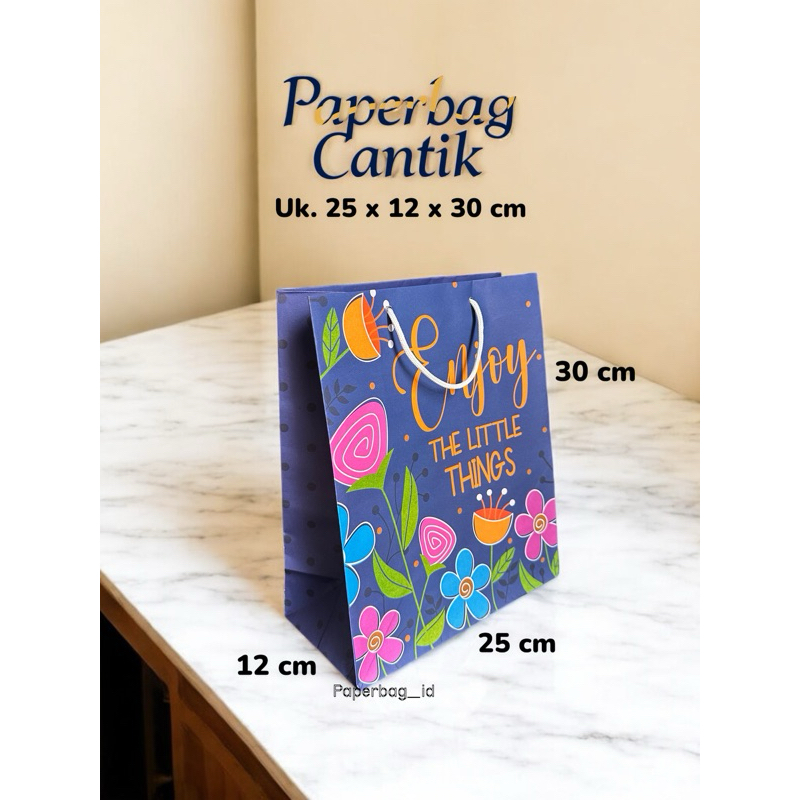 

Paper bag 25x30 motif Enjoy The Little Things