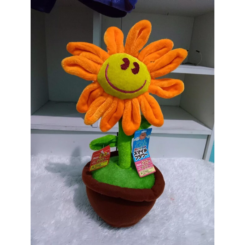 Boneka Bunga Matahari dalam Pot