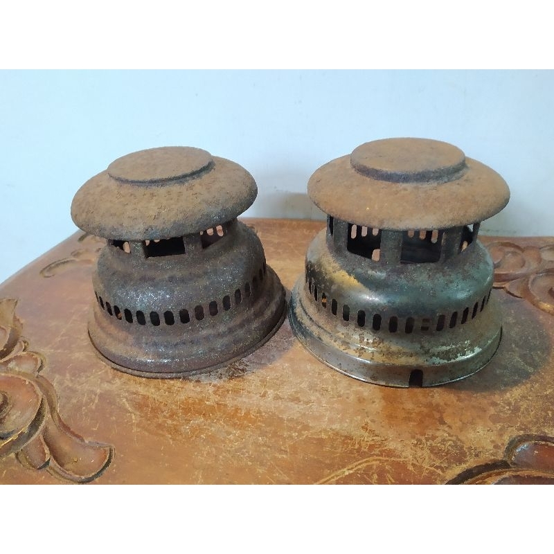 Songkok Lampu Petromak Bekas