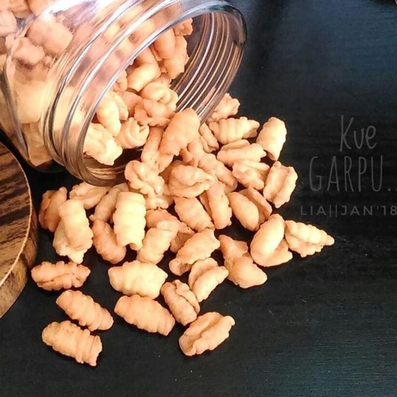 

Kue Kuwuk / Kue Garpu Original Pedas Extra Pedas