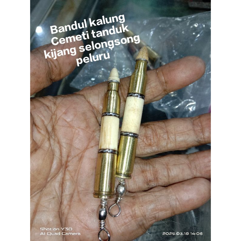 Bandul kalung Cemeti tanduk kijang Pupul selongsong peluru