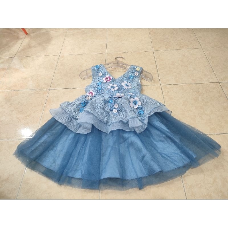 DRESS Brokat Preloved