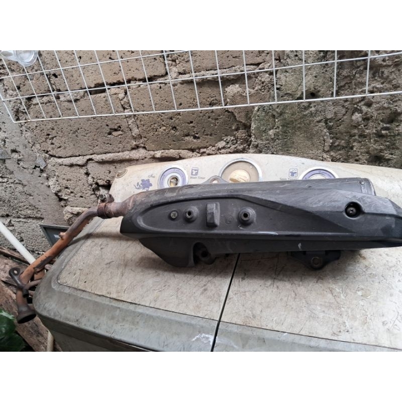Knalpot xeon karbu yamaha karbu original ori copotan standar kelengkapan seperti difoto layak pakai 