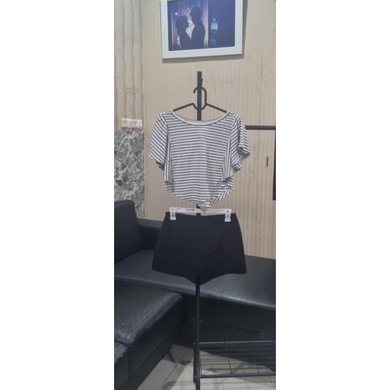 One Set Wanita / One Set Celana Pendek / One Set Sailor