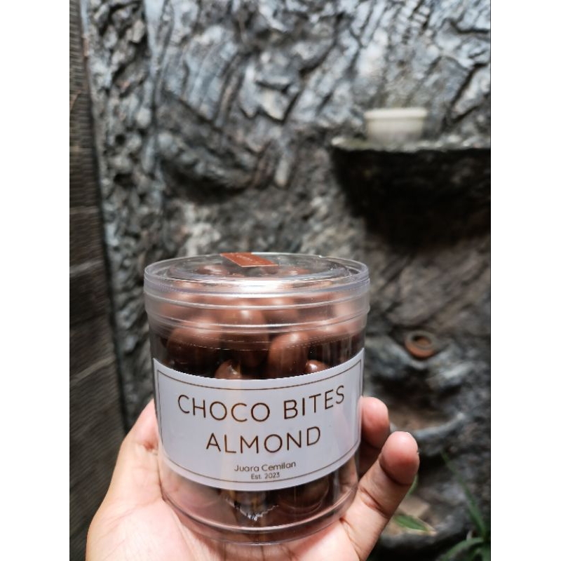 

coklat Almond