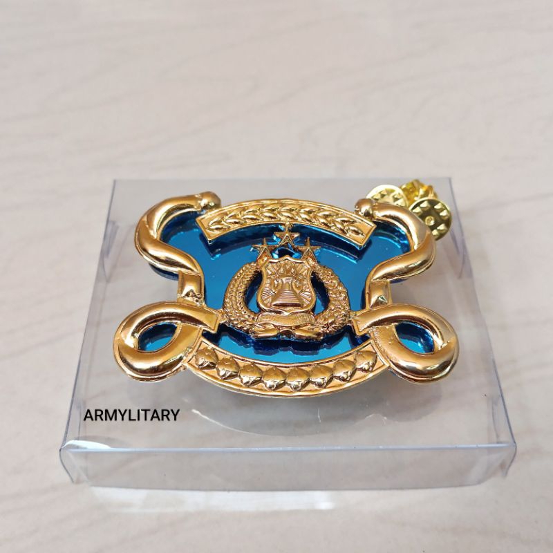 PIN EMBLEM BARET POL AIRUD