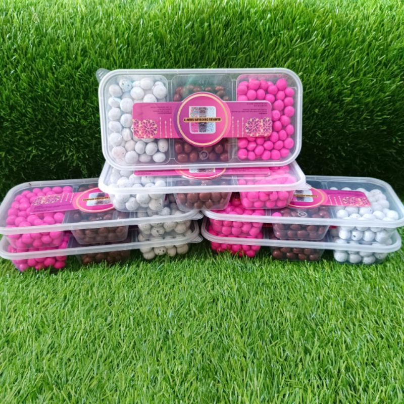 

CoklatWarnaWarni/CoklatSekat/MacamCoklat/CoklatLebaran/Coklat Hajatan.