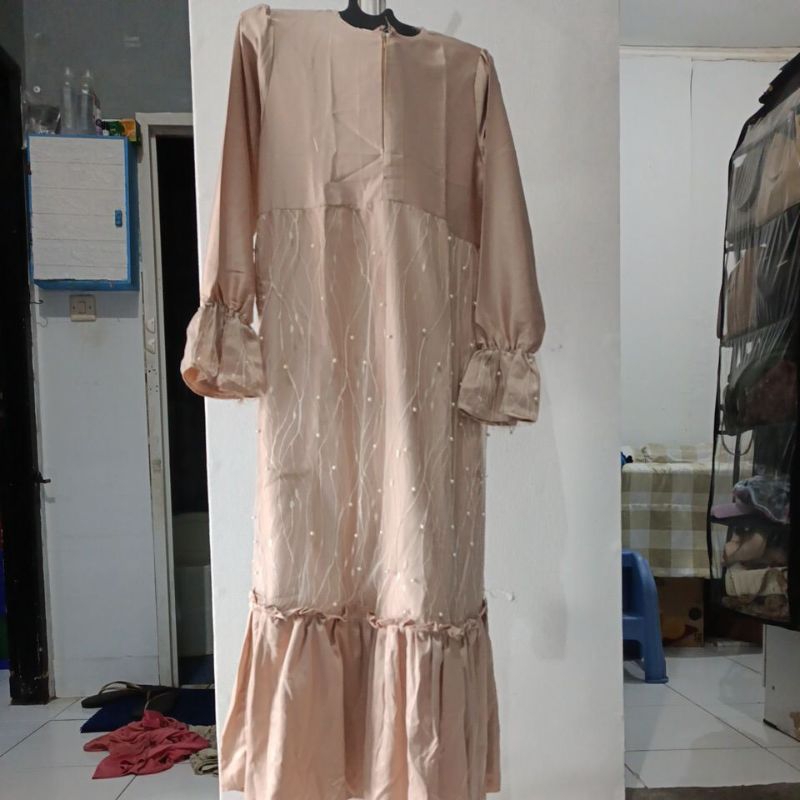 Preloved gamis cantik maxmara satin velvet mix tile akar mutiara warna coksu elegan dan cantik