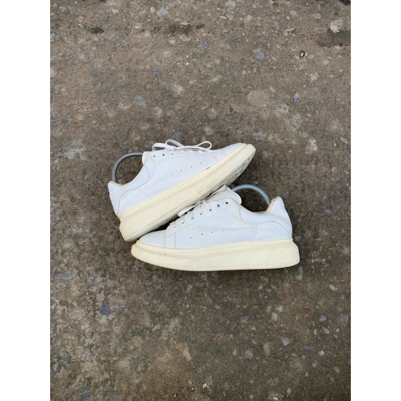 sepatu alexander mcqueen white second