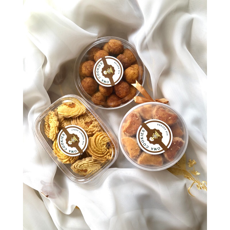 

Kue kering lebaran (kue semprit nanas, kue palmsugar cheese, kue kacang) toples 250-500ml