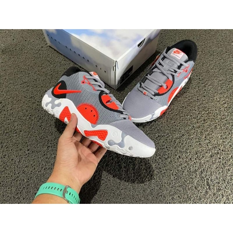 SEPATU BASKET NIKE PG 6 INFRARED