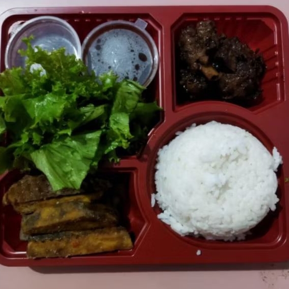 

SET CHICKEN BENTO+juice