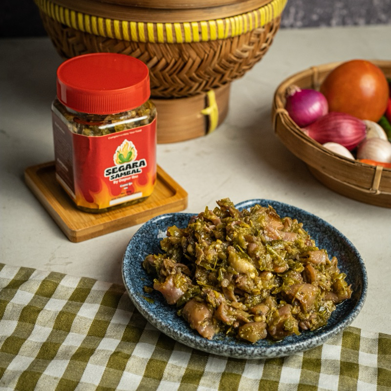 

Segara Sambal - Sambal Cumi Cabe Ijo - Sambal Kemasan - Makanan Siap Saji - Frozen Food 150g