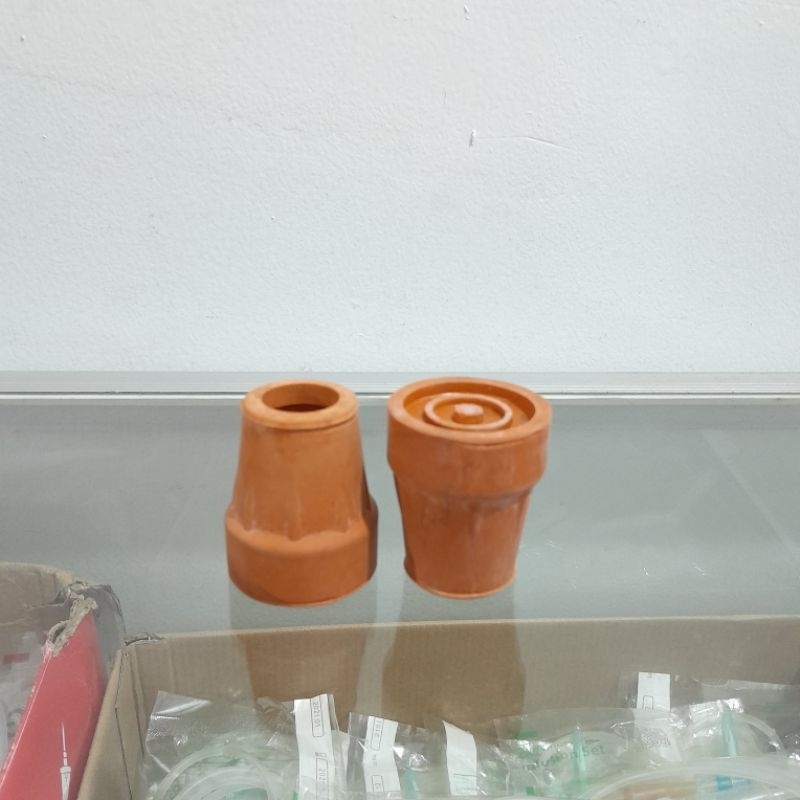 Karet kaki tongkat ketiak