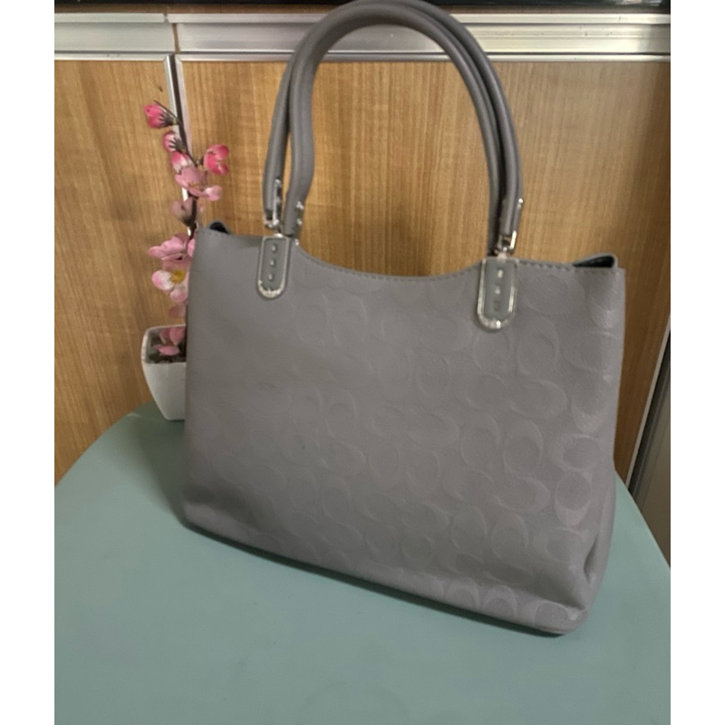 Tas selempang Taoleyu