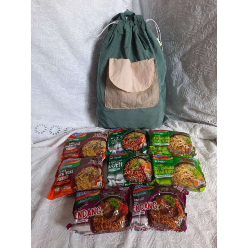 

PAKET INDOMIE KULINER ISI 8 Pcs (FREE TAS PARASUT)