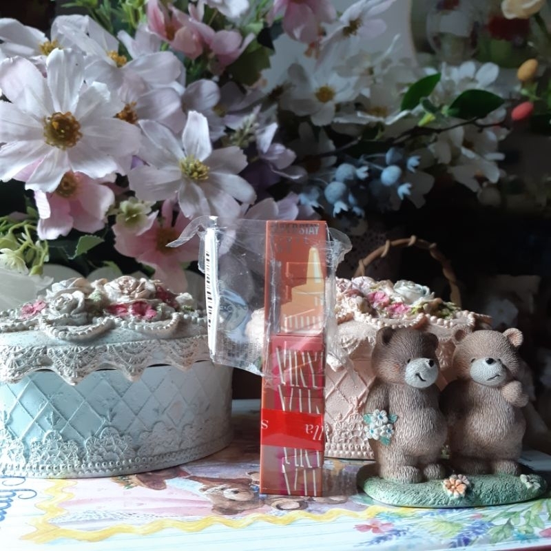 ayobelilagi - preloved maybelline preloved lipstik maybelline lipstik maybelline vnyl lipstik orange