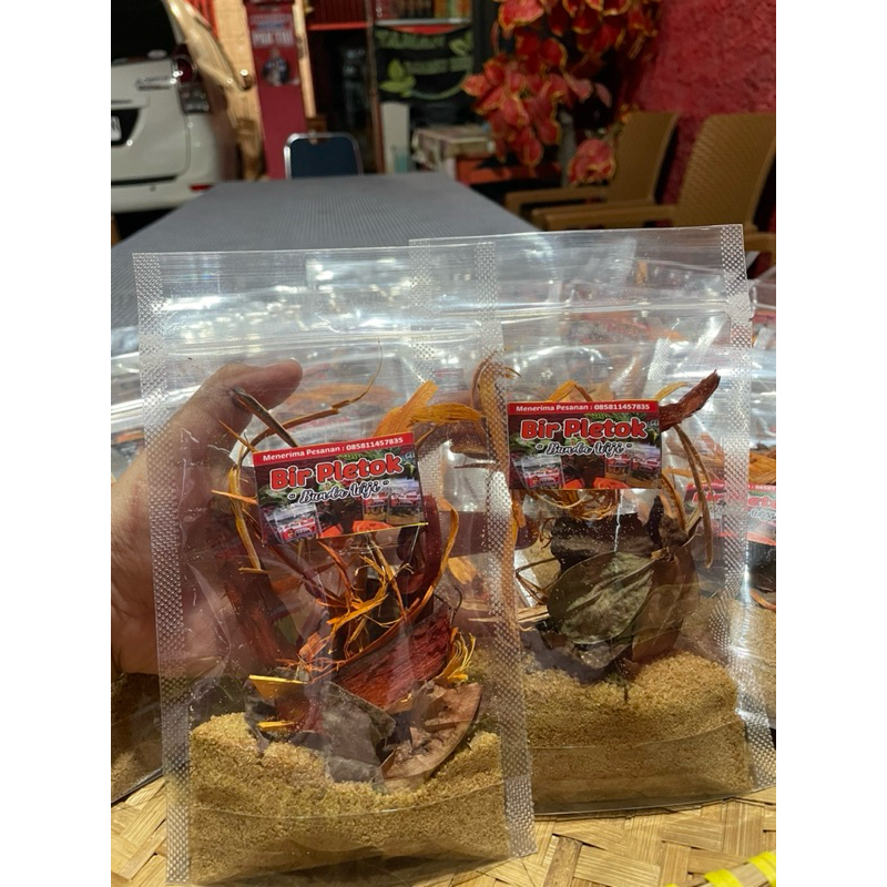 

Birpletok kedai ibu wiji