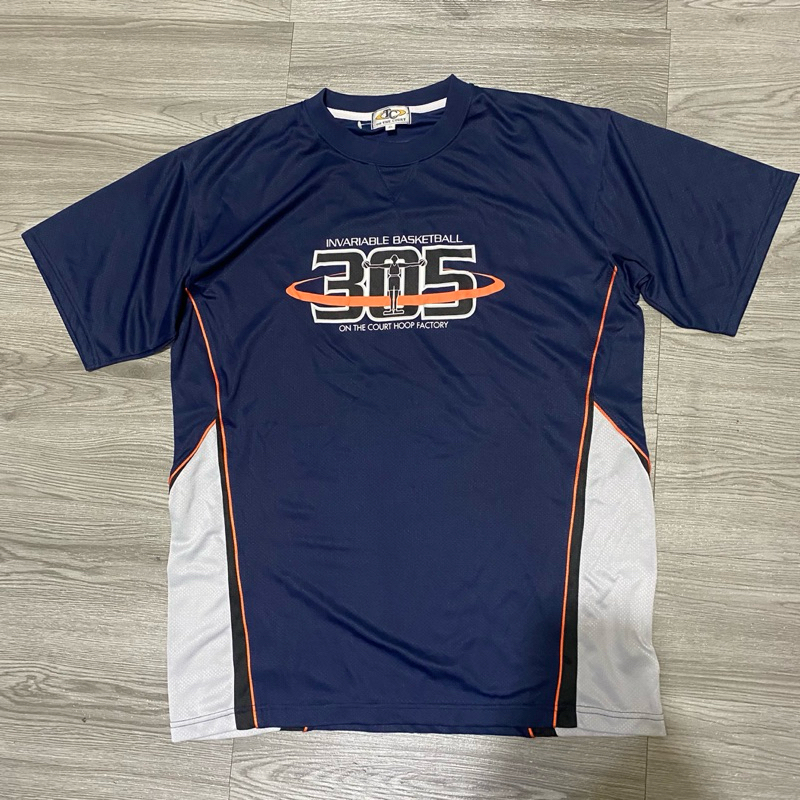 Diki Thrift | Kaos olahraga basket