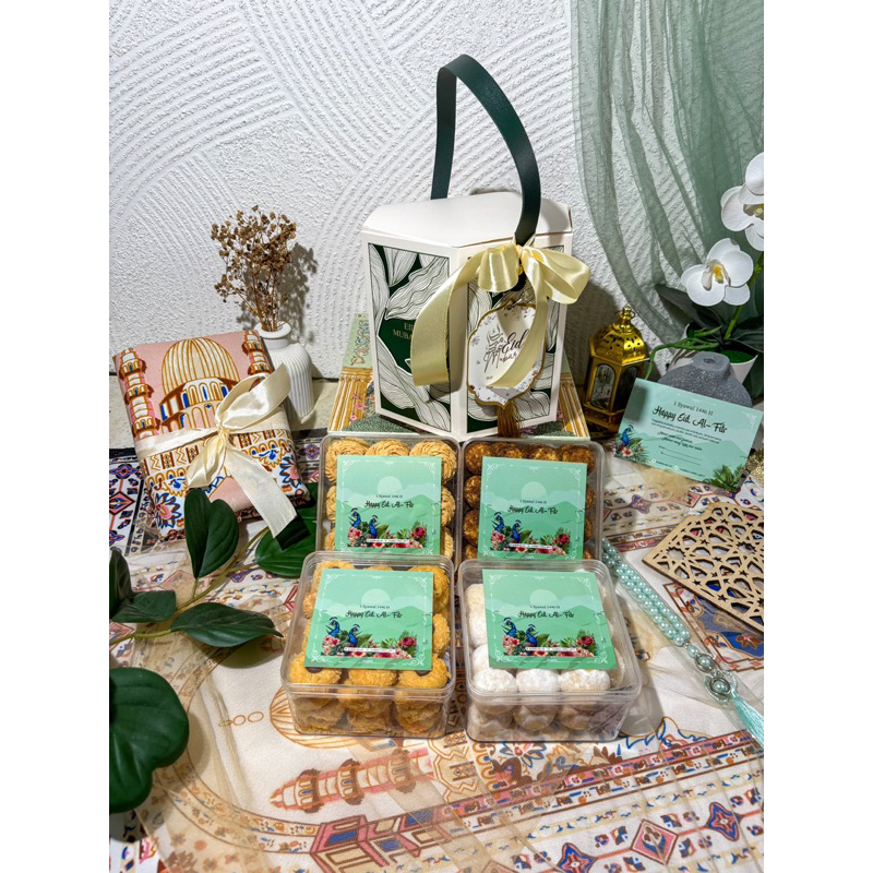 

Hampers Marwa Set